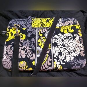 VERA BRADLEY- LAPTOP BAG. .BLACK, YELLOW, GREY, WHITE..FITS 17' LAPTOP